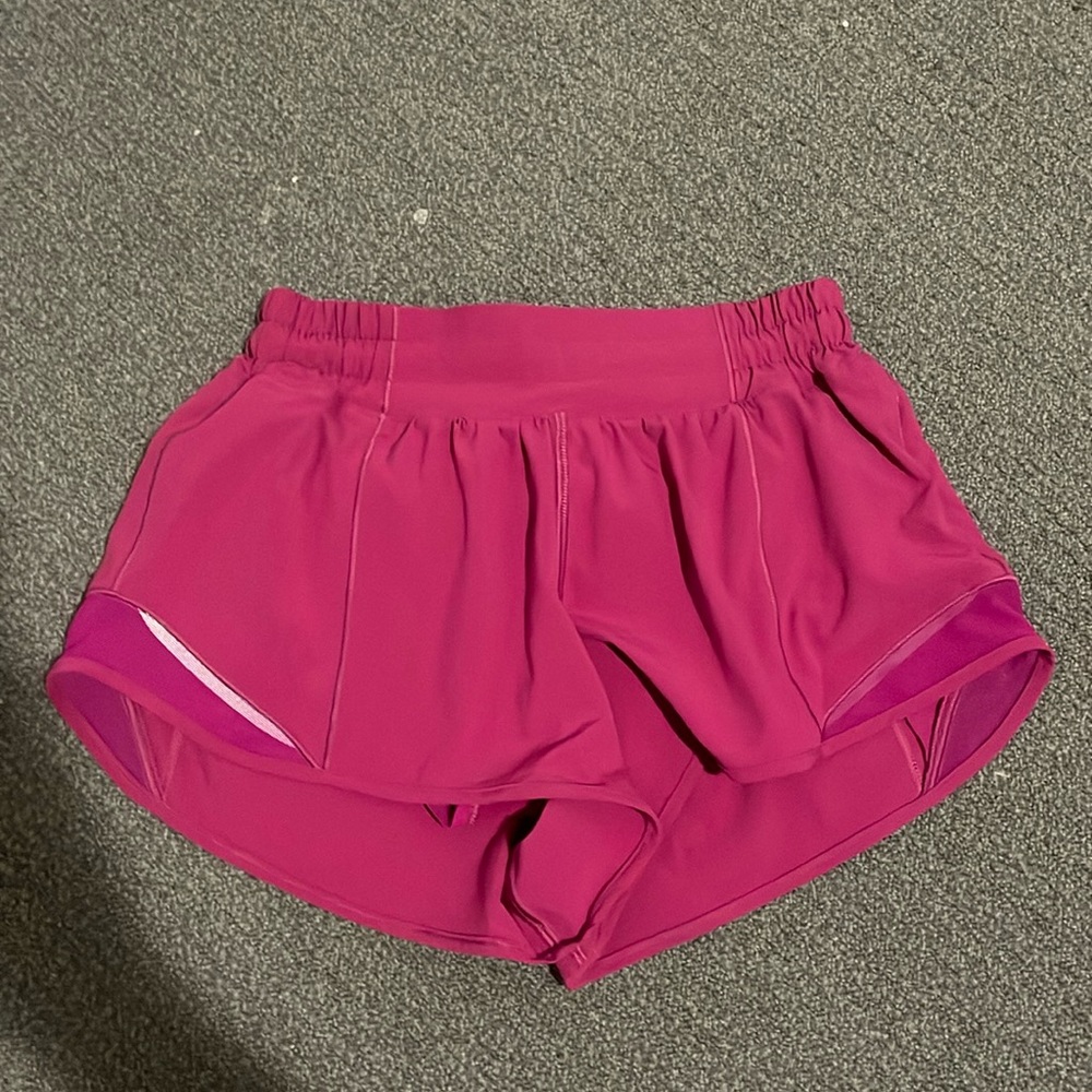 Lululemon hotty hot shorts